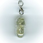 画像2: 38(判断力・Insights)；プリーナイト・PREHNITE／天然石お願いカプセルストラップ：日本製・JapanMade (2)