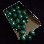 画像2: マラカイト/丸玉片穴10mmφ2個セット(サイズペアリング済) (2)