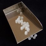 画像2: フロスト・ロッククリスタル/丸玉片穴4mmφ2個セット(サイズペアリング済) (2)