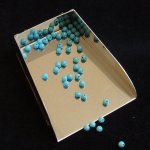 画像2: 合成ターコイス/丸玉片穴3mmφ2個セット(サイズペアリング済) (2)
