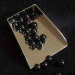 画像2: オニキス(黒)/丸玉片穴8mmφ2個セット(サイズペアリング済) (2)