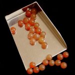 画像2: レッドアベンチュリン/丸玉片穴6mmφ2個セット(サイズペアリング済) (2)