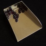 画像2: ガーネット/丸玉片穴5.5mmφ2個セット(サイズペアリング済) (2)